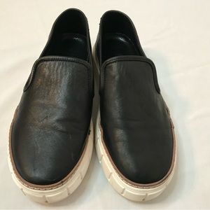Vince Camuto black leather slip on sneakers